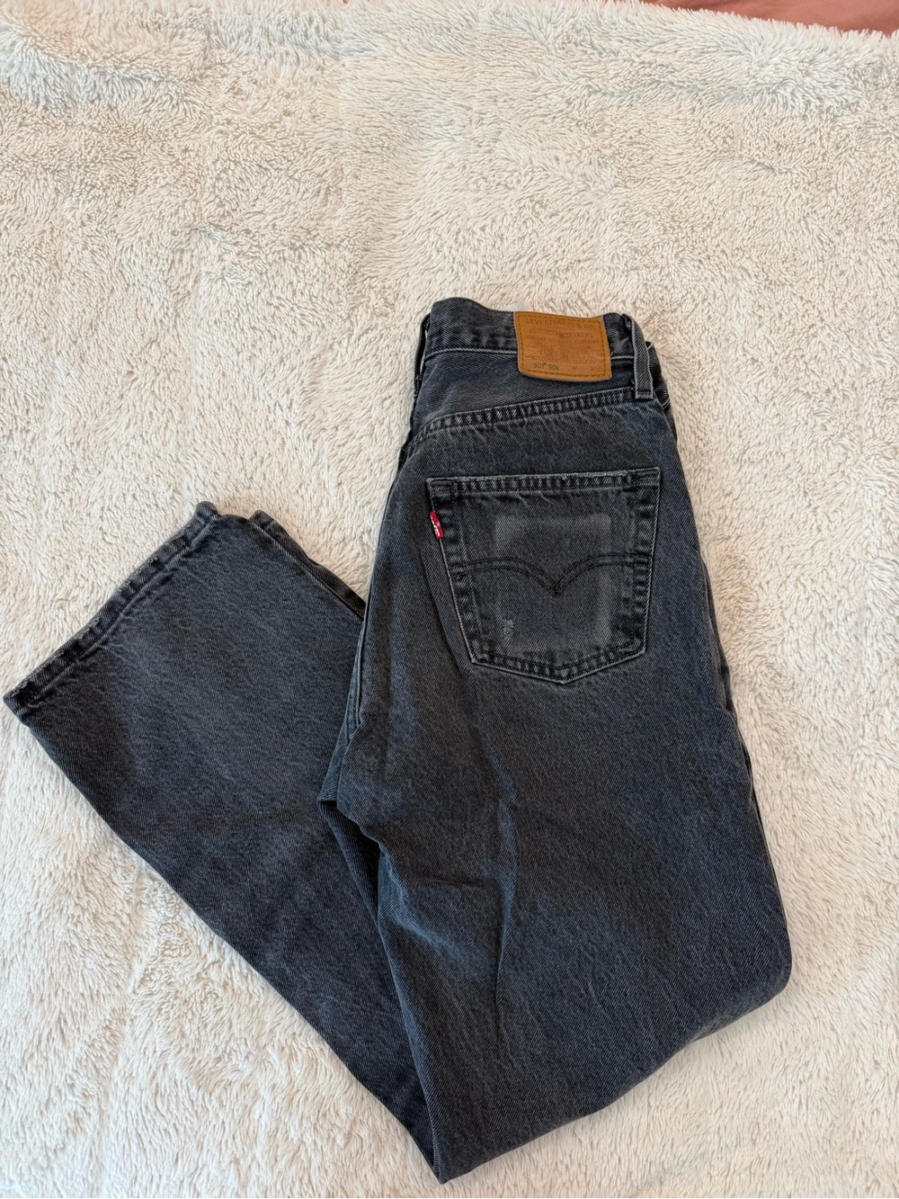 Levi's Women's Straight Leg Black Denim Jeans